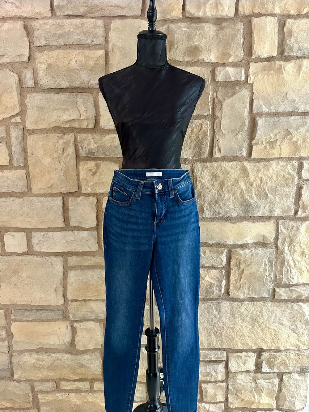New York & Company High-Rise Dark Blue Stretch Jeans